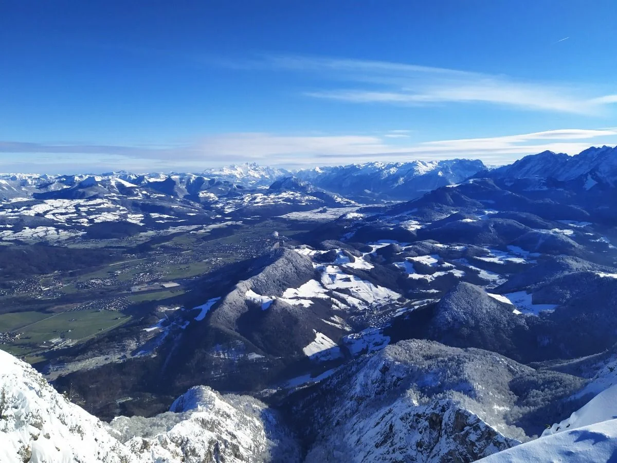 Blick vom Untersberg. Saukalt aber wunderbare Fernsicht.