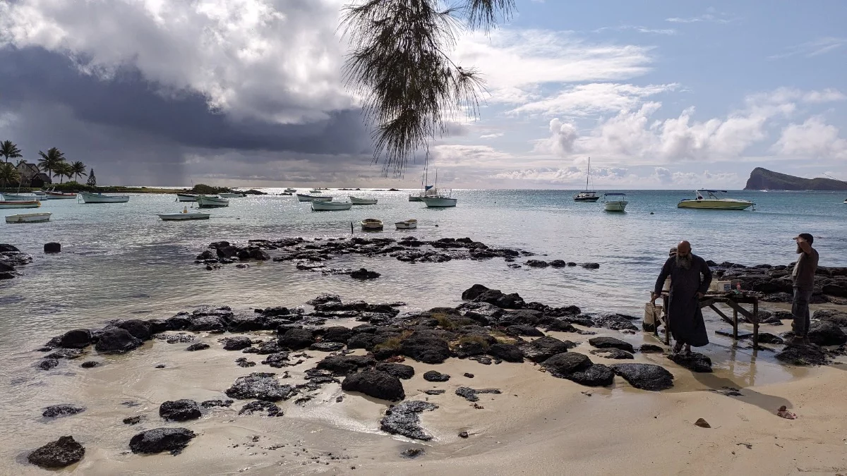 Am nördlichsten Punkt der Insel. Hammer Stimmung. Auch hier wird frischer Fisch verkauft.